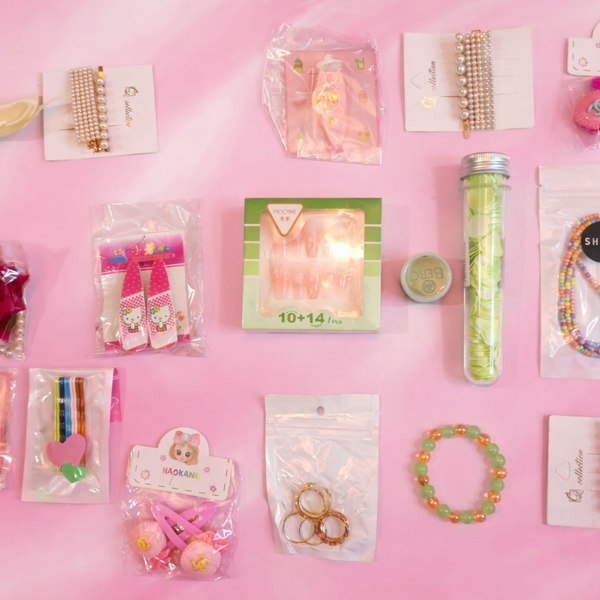 girls Accessories Combo – Rs 1199 16 items with 1 free gift