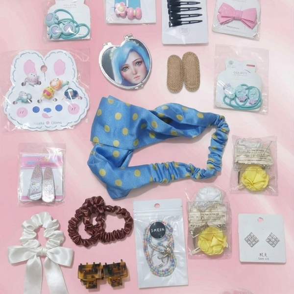 girls Accessories Combo – Rs 1200 16 items with 1 free gift