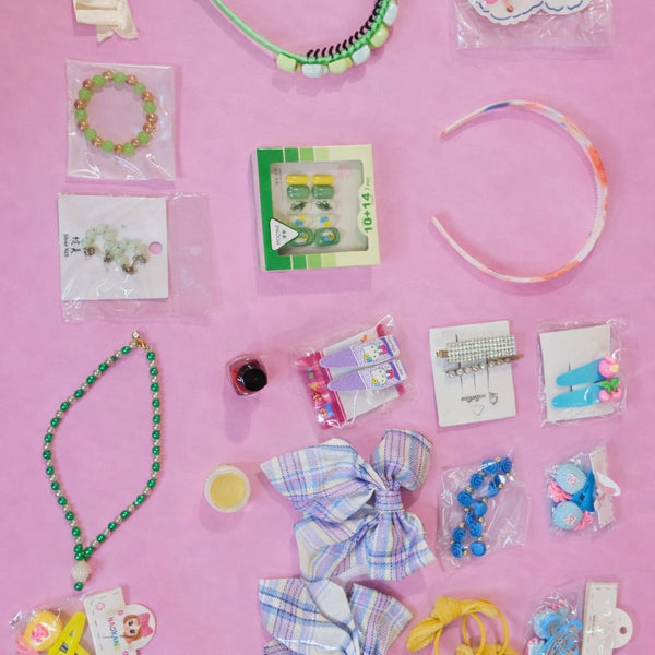 girls Accessories Combo – Rs 1499 16 items with 1 free gift